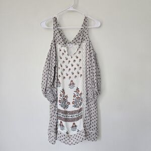 NWT Skylar & Jade Floral Crochet Dress